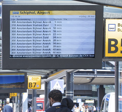 NEC High Bright displays equipped with IP65 outdoor cabinets SchipholAirport-Detail1
